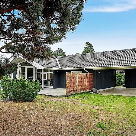 Сasa de vacaciones 6 Person In